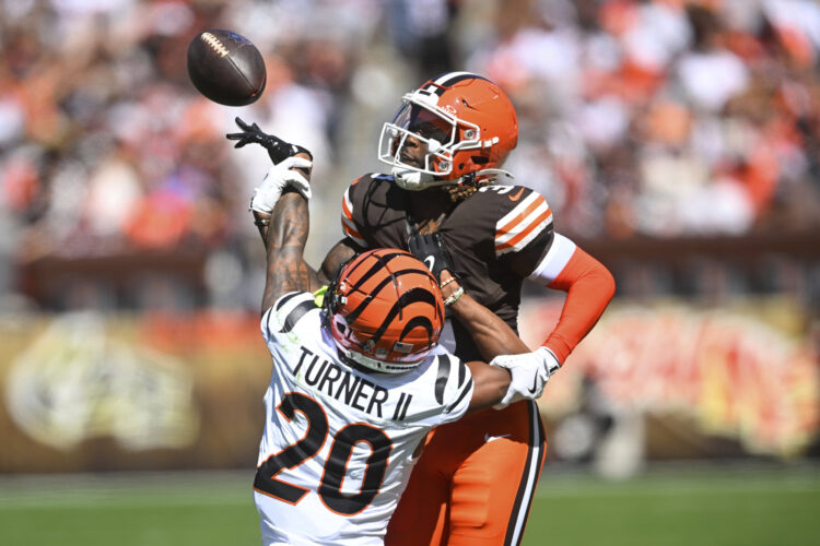 Defense leads Bengals to narrow victory over Browns